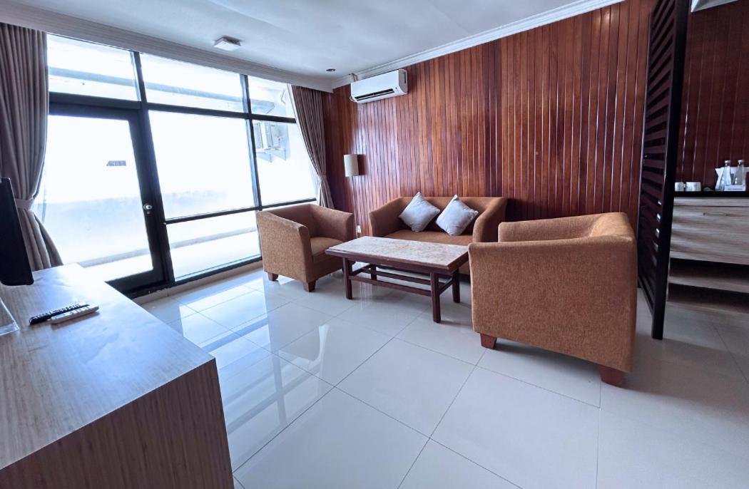 Grand Inna Samudra Beach Cimaja Exterior photo
